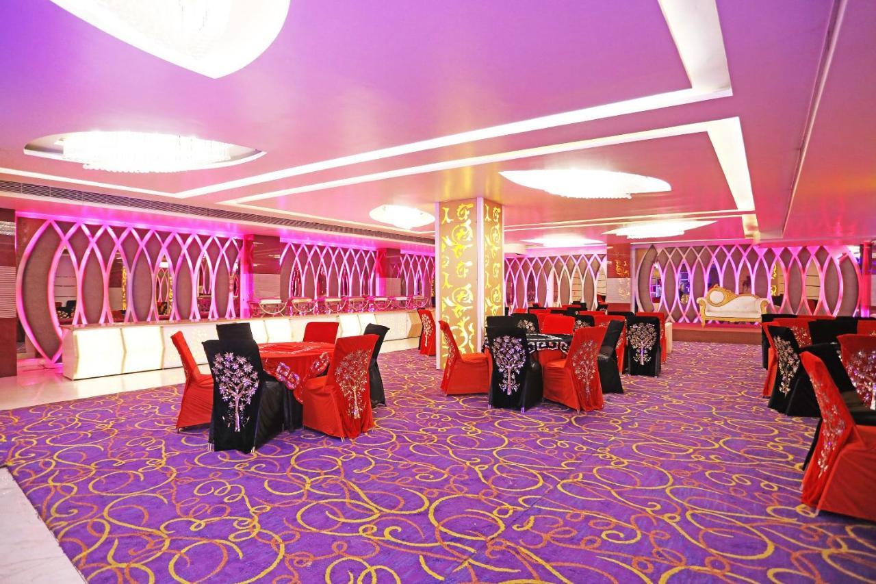 Fabhotel Ronald Inn Faridabad Exterior photo