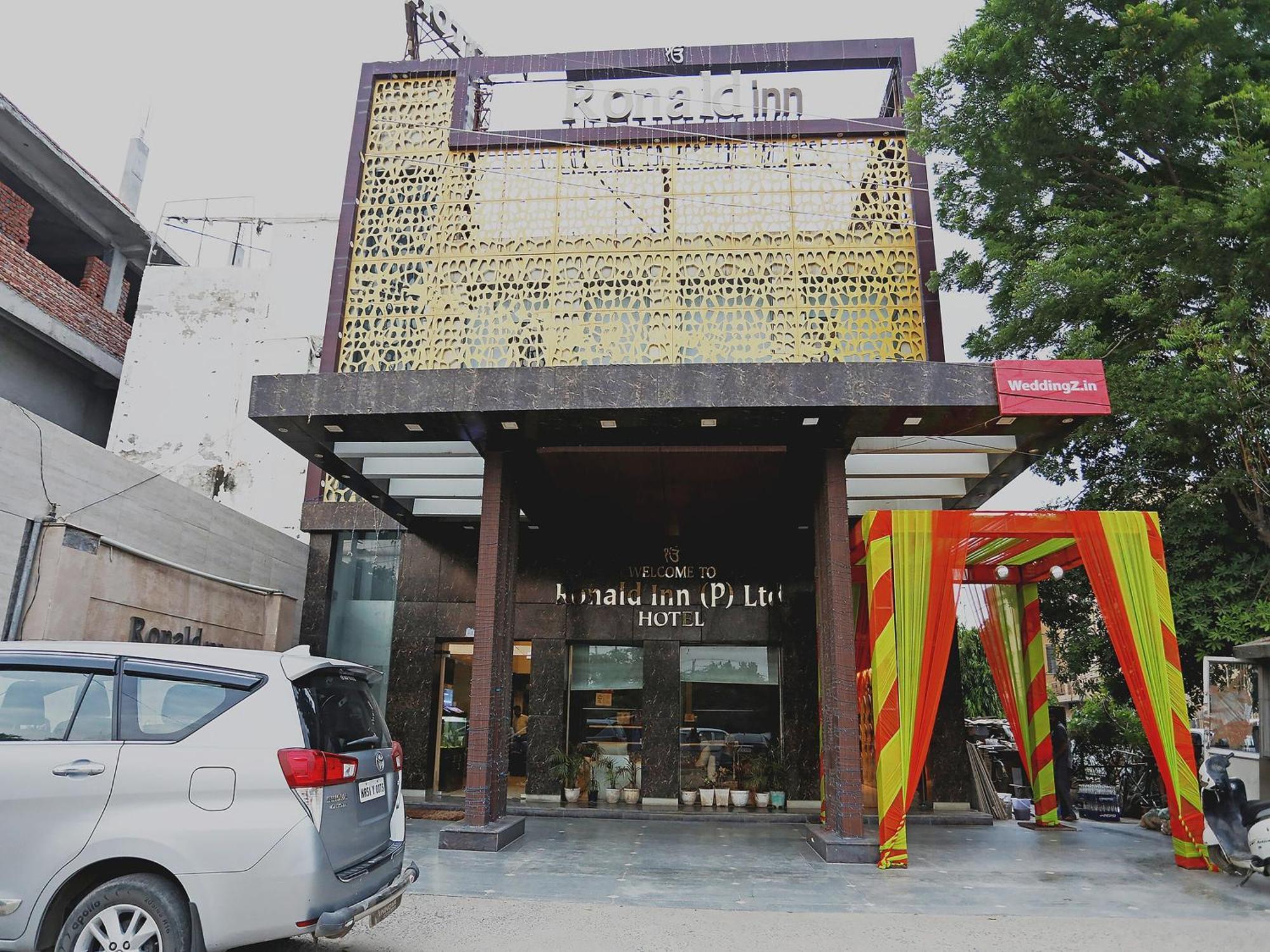 Fabhotel Ronald Inn Faridabad Exterior photo